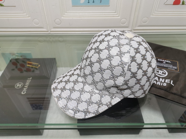 ブランド帽子側面デザイン